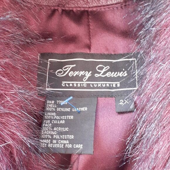 Terry Lewis Classic Luxuries Leather Coat SIZE 2X Women’s NWT Faux Fur Collar - Picture 6 of 9